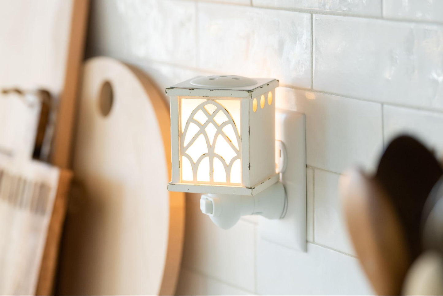 Choosing the Best Wax Warmer: A Buyer's Guide