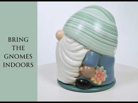 Summer Pout Gnome Wax Warmer